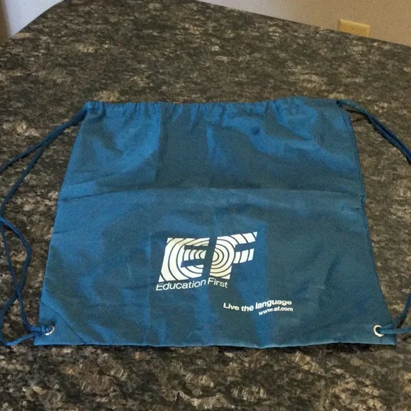 Cosmetic Bags x 3 (+ Backpack) - Picture 7 of 8